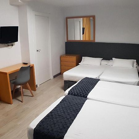 Hotel Del Mar Vigo Bagian luar foto